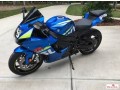 2015-suzuki-gsx-r-600-small-1